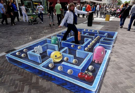 Bạn hãy chuẩn bị sẵn đôi mắt để trải nghiệm Pacman 3D đường phố đầy sắc màu này. Nhấp chuột vào hình ảnh để khám phá ngay thôi!