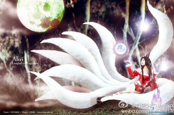 cosplay-ahri-ho-ly-tinh-quyen-ru-trong-lmht