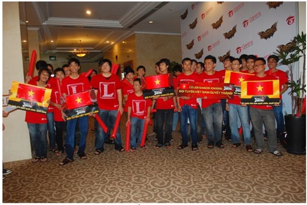 hoanh-trang-buoi-le-xuat-quan-cua-saigon-okers