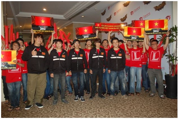 hoanh-trang-buoi-le-xuat-quan-cua-saigon-okers