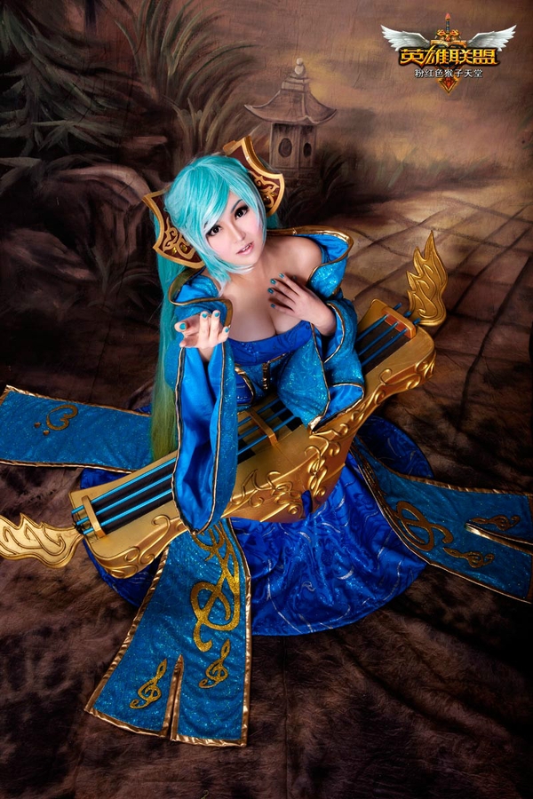 my-nu-rang-ngoi-trong-cosplay-league-of-legends