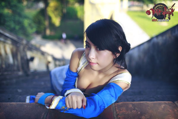 Nữ game thủ Việt quyến rũ trong cosplay Nhiệt Huyết 7