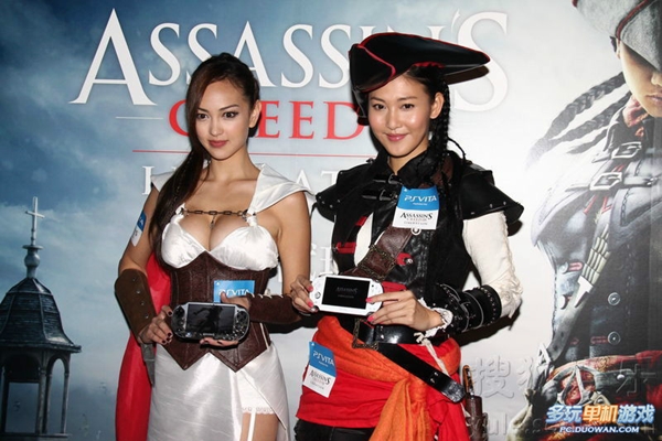 Người mẫu ngực khủng trong cosplay Assassin's Creed 3 12