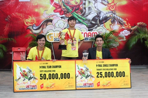 Những thành quả của gamer Việt trong năm 2012 2
