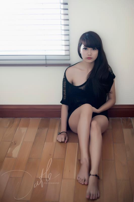 Người đẹp Việt nóng bỏng khi "ở nhà một mình" 5