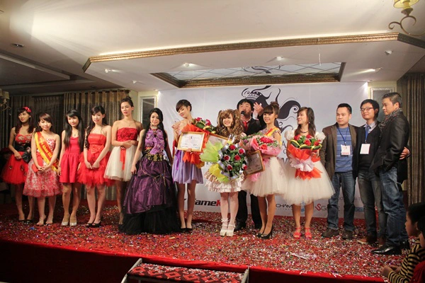 [Tin nhanh] Lê Bảo Ngọc đăng quang Miss GameK 2012 6