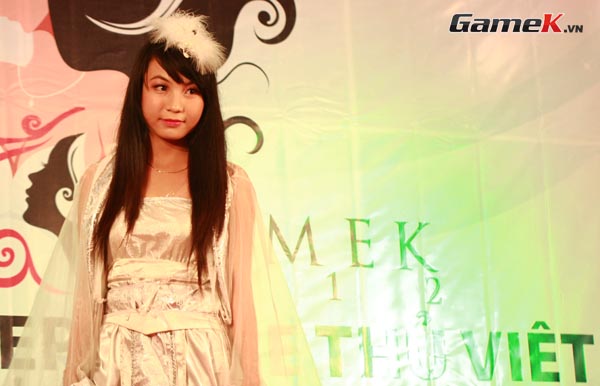 Cận cảnh 10 thí sinh trong đêm chung kết Miss GameK 2012 14