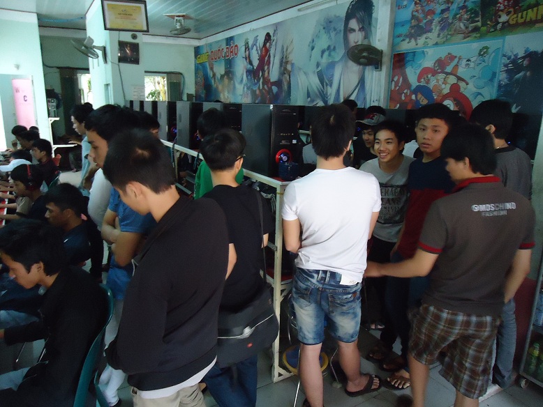 Game thủ khắp Việt Nam thỏa giấc mơ MOBA với Củ Hành 2