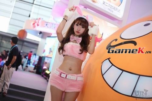 Cận cảnh những showgirl đầu tiên trong ngày ChinaJoy mở cửa 7