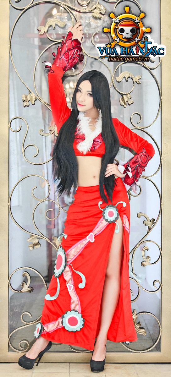 Hot girl Việt bất ngờ đóng cosplay Boa Hancock 3