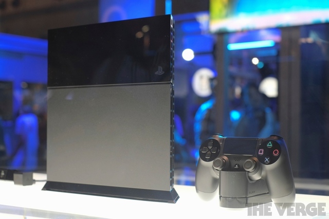 PS4 khuyến mãi "vuốt mặt" Xbox One ngay tại sân nhà 1
