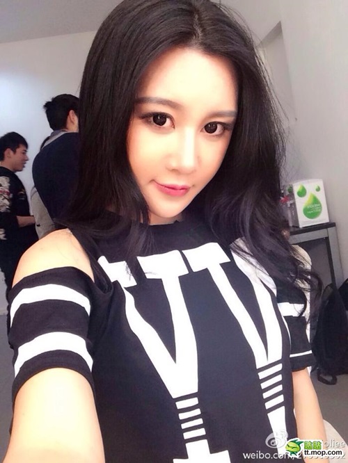 Nữ sinh Đại học Bắc Kinh sở hữu gương mặt hao hao Phạm Băng Băng 5