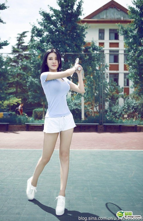 Nữ sinh Đại học Bắc Kinh sở hữu gương mặt hao hao Phạm Băng Băng 11