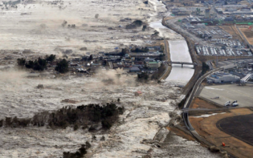 Vì sao sóng thần ở Nhật bản lại lớn đến như vậy?
