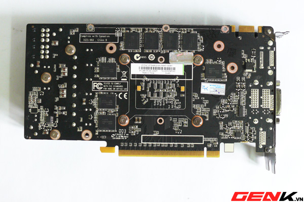 danh-gia-chi-tiet-zotac-gtx-460-1gb--768mb-lao-tuong-troi-day-trang-2-hinh-anh