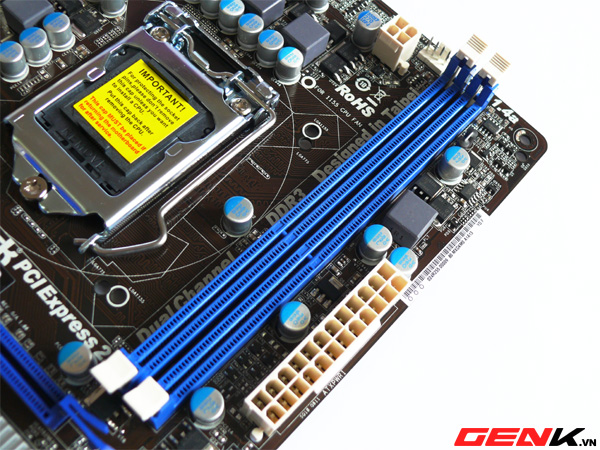 danh-gia-chi-tiet-asrock-h61mhgs-va-h71mdg3-bo-mach-chu-sieu-kinh-te-cho-cau-hinh-pho-thong--trung-cap-trang-2-asrock-h61mhgs