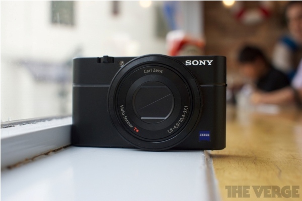 sony-rx100-nho-ma-co-vo