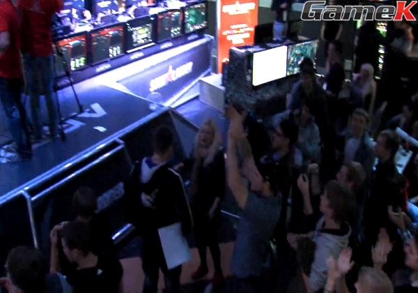 navi-bao-ve-thanh-cong-ngoi-vo-dich-giai-starladder