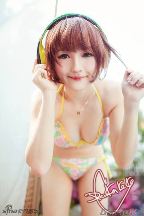 Vẻ gợi cảm và nuột nà của người đẹp Denka 8 Vẻ gợi cảm và nuột nà của người đẹp Denka 8