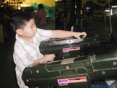 Việt Nam năm 2000, chơi game gì, dùng điện thoại gì?