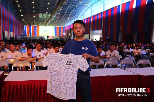 Kỷ niệm khó có thể quên đối với các game thủ FIFA Online 3 Hà Nội.