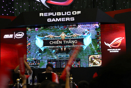 Chung kết LMHT ASUS ROG Championship: Vinh danh Hà Nội Fate