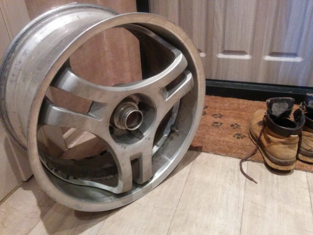 System unit from the wheel rim