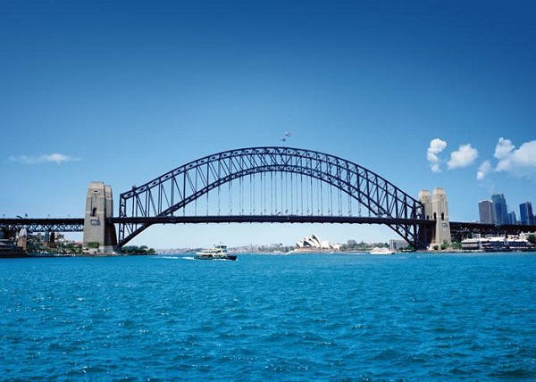 Cẩu càng Sydney có cấu trúc vòm cao nhất thế giới.