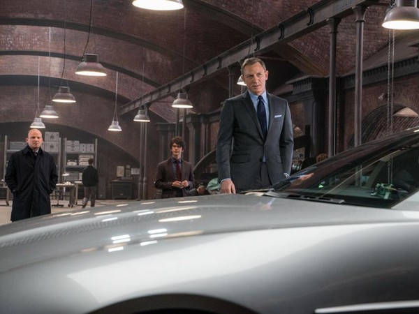  Ba năm sau thời điểm Skyfall ra mắt, James Bond trở lại trong phần phim Spectre đang thu hút được nhiều sự chú ý. 