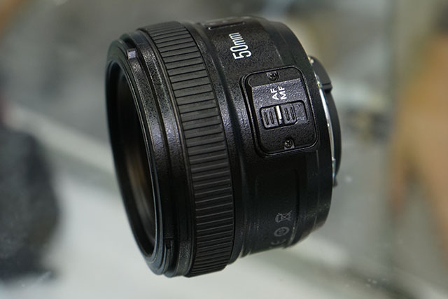 Yongnuo-AF-S-50mm-f1.8-lens-for-Nikon-F-mount-2