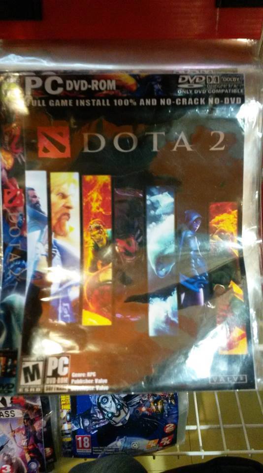 
Hình ảnh đĩa game DOTA 2 được bày bán tại Thái Lan
