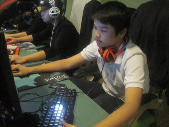 Một game thủ Việt nhận học bổng 240.000 Yên của Nhật