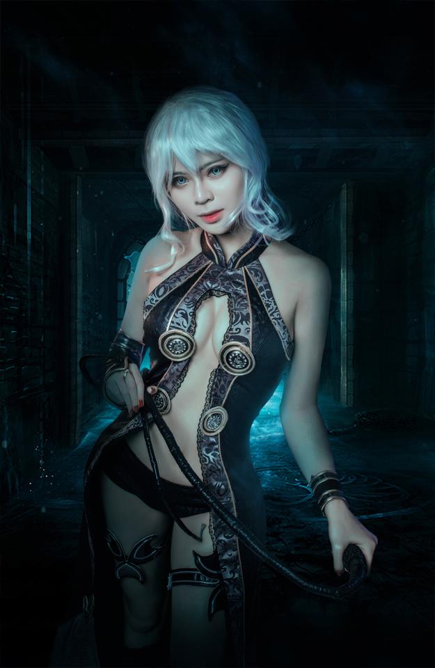 Ngắm bộ ảnh cosplay nóng bỏng của hot girl Thỏ Ngọc Phạm