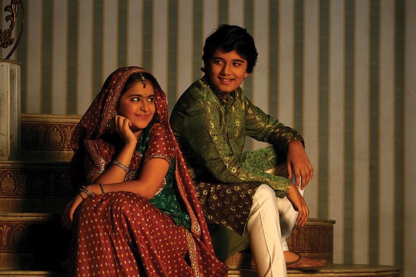 Avinash Mukherjee sinh năm 1997, đảm nhận vai Jagdish - chồng nhí của Anandi trong trong hơn 500 tập phim đầu tiên