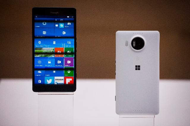  Bộ đôi smartphone chạy Windows 10: Lumia 950/950 XL 