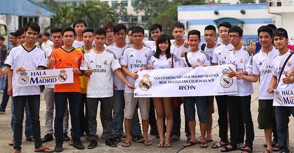
Football Fest còn có sự góp mặt của fanclub các CLB bóng đá nổi tiếng.
