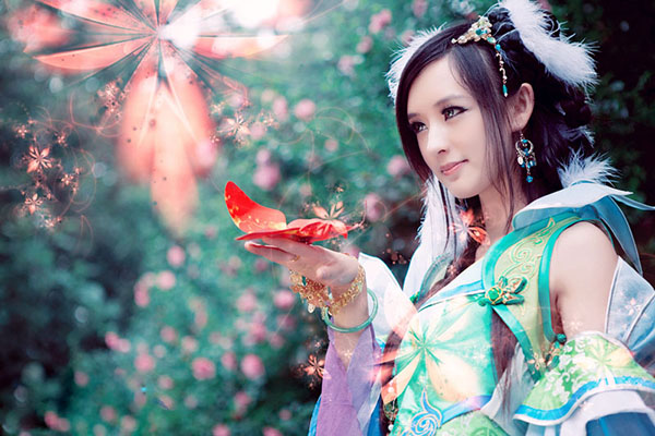 http://bachchien.vtcgame.vn/media/bachchienphongthan/2015/07/21/Jade_Dynasty_Cosplay001.jpg