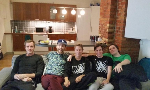 
Về nhà thôi Alliance!
