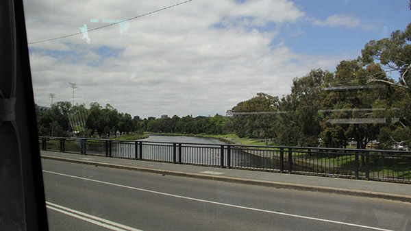 
Cắt ngang giữa thành phố Melbourne là sông Yarra với rất nhiều hoạt động thể thao, du lịch.
