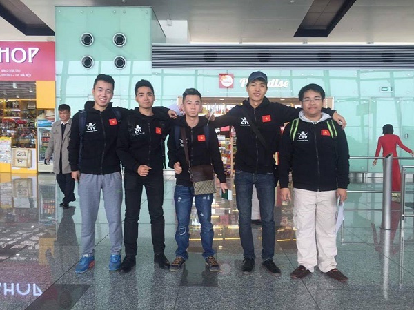 Super.CTV trong màu cờ sắc áo Việt Nam trên đường tham dự Giải thể thao điện tử Trung Quốc – WCA 2015