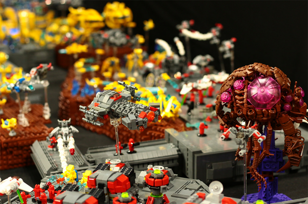 Xem StarCraft 2 được tái hiện cực độc bằng LEGO