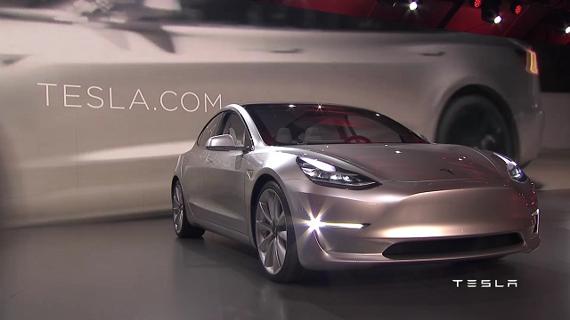  Xe điện Tesla Model 3. 