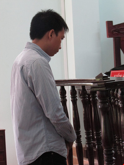 
Bị cáo Minh tại phiên tòa phúc thẩm ngày 23-3. Ảnh: N.NAM
