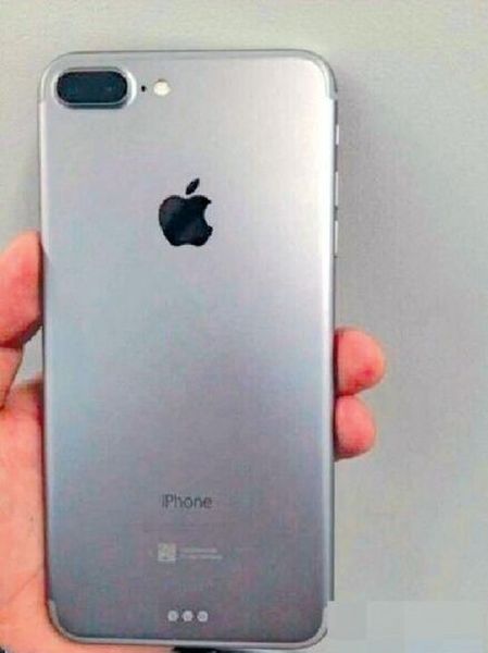  Nguồn tin từ Trung Quốc cho rằng, đây chính là iPhone 7 Plus. 
