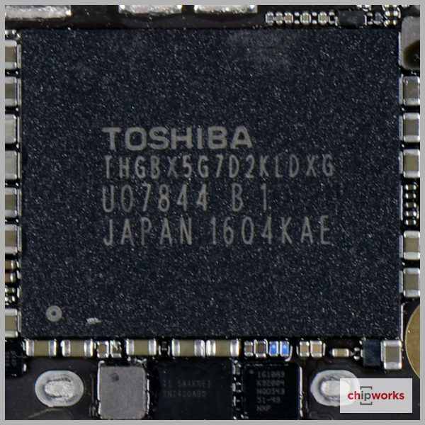  Chip nhớ 16GB của Toshiba. 