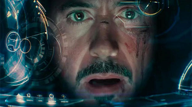 Iron Man sử dụng điện thoại... Tầu tầm trung trong Captain America: Civil War