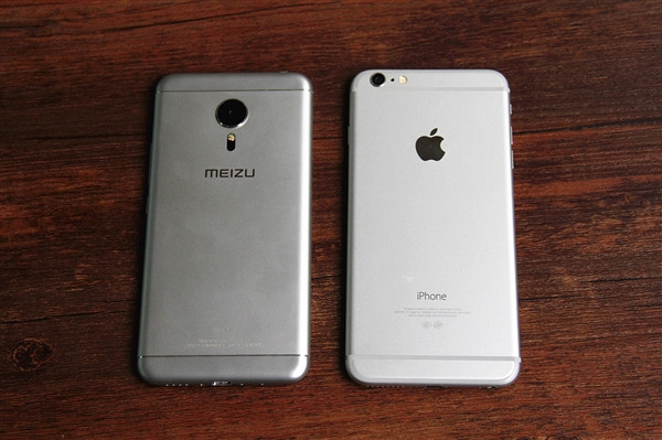  Với Meizu MX5, đây là một bản sao mang tính kế thừa nhiều hơn là sao chép 