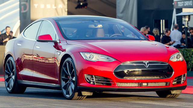  Mẫu xe Tesla Model S. 