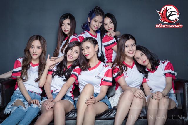 
Twins Flower Girls - Team nữ Overwatch đầu tiên tại Trung Quốc

