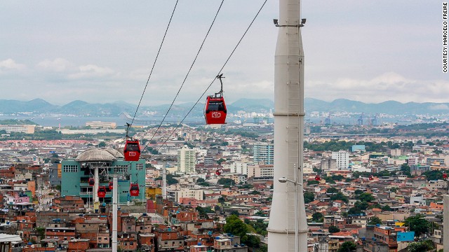  Cáp treo trong thành phố tại Rio de Janeiro. 